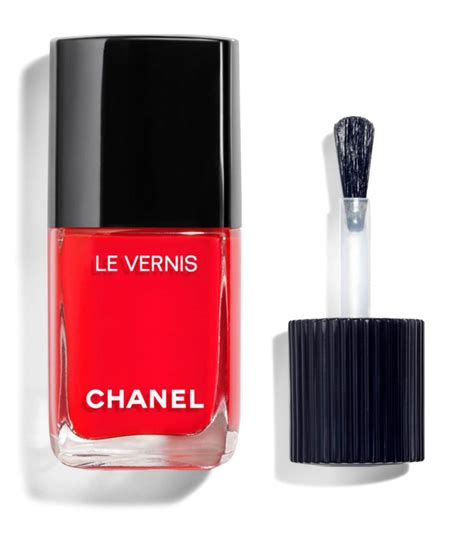 chanel incendiaire nail polish|LE VERNIS Nail colour 147 .